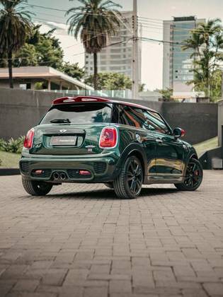 MINI COOPER 2.0 JOHN COOPER WORKS 16V TURBO GASOLINA 2P AUTOMATICO